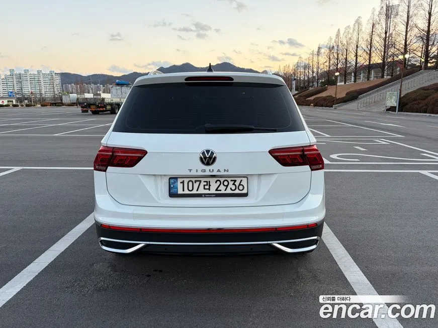 Volkswagen Tiguan — фото 2