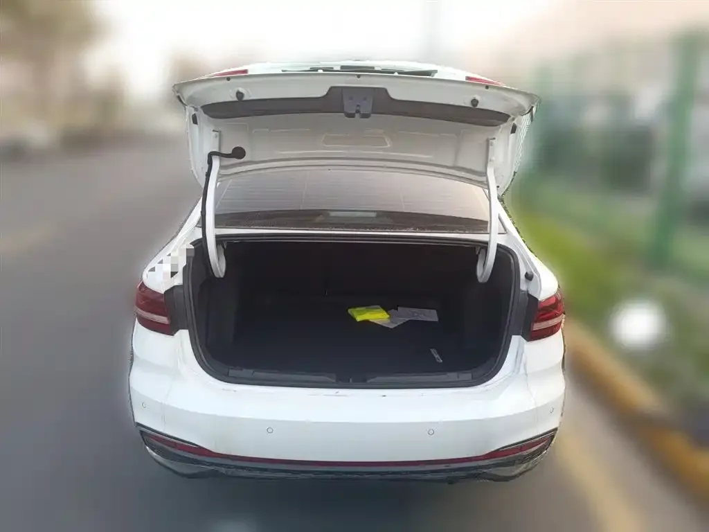 Volkswagen Lavida 2025 из CN, фото 2