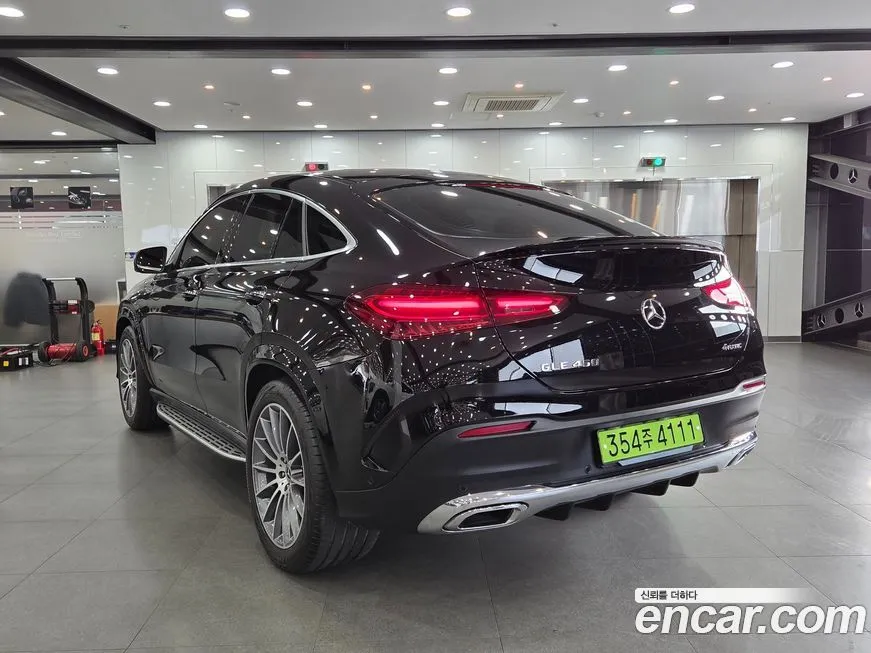 Mercedes-Benz GLE-Class — фото 5