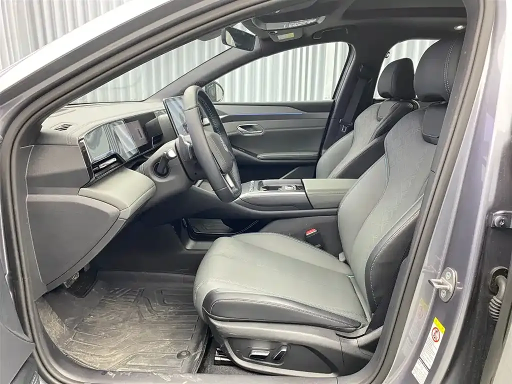 BYD Qin L 2025 из CN, фото 2