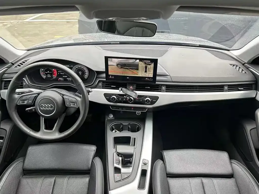 Audi A4L 2022 из CN, фото 6
