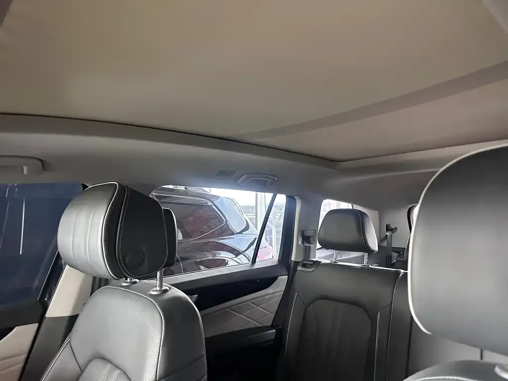 Volkswagen Teramont 2023 из CN, фото 9