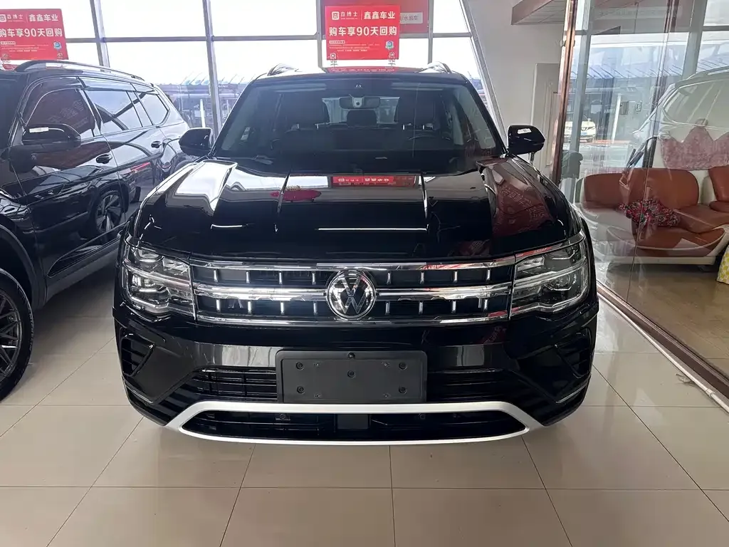 Volkswagen Teramont 2023 из CN, фото 4