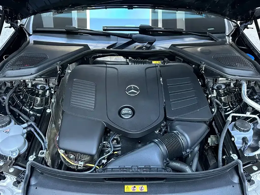 Mercedes-Benz E-Class (Import) — фото 7