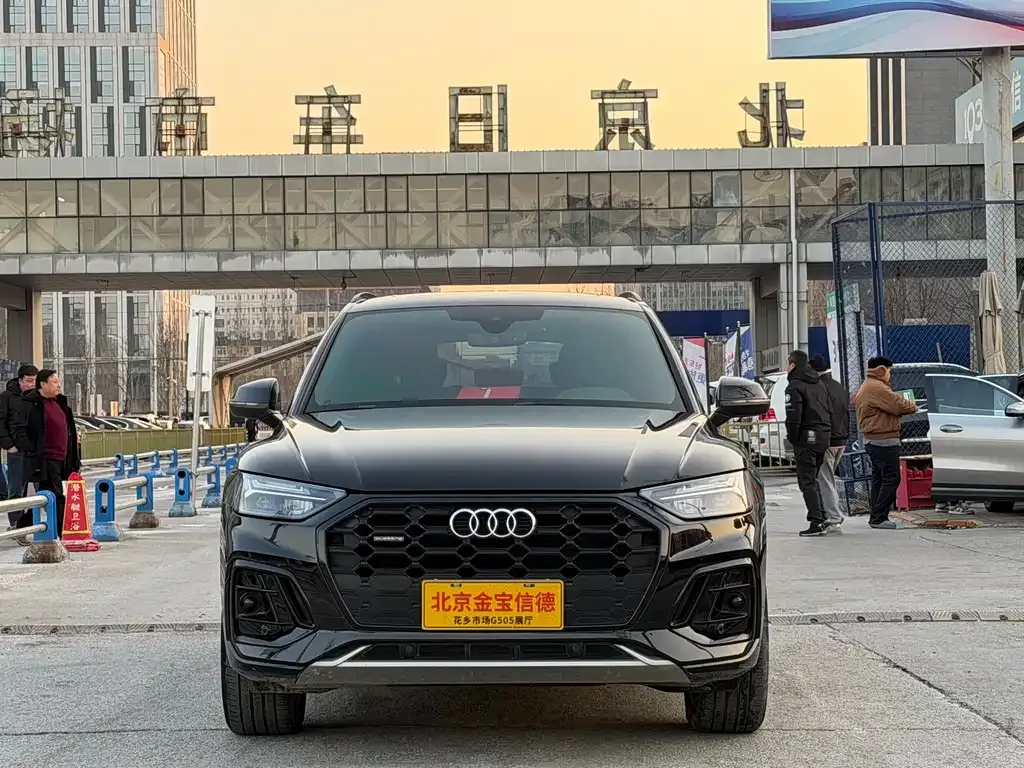 Audi Q5L 2024 из CN, фото 3