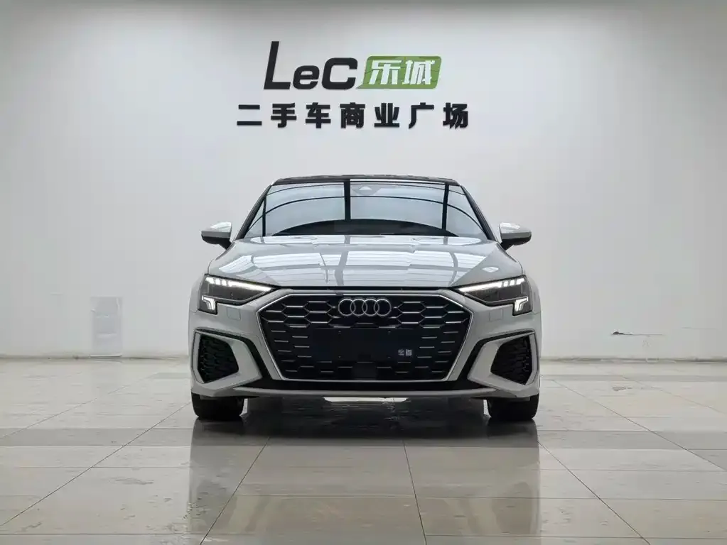Audi A3 2024 из CN, фото 10