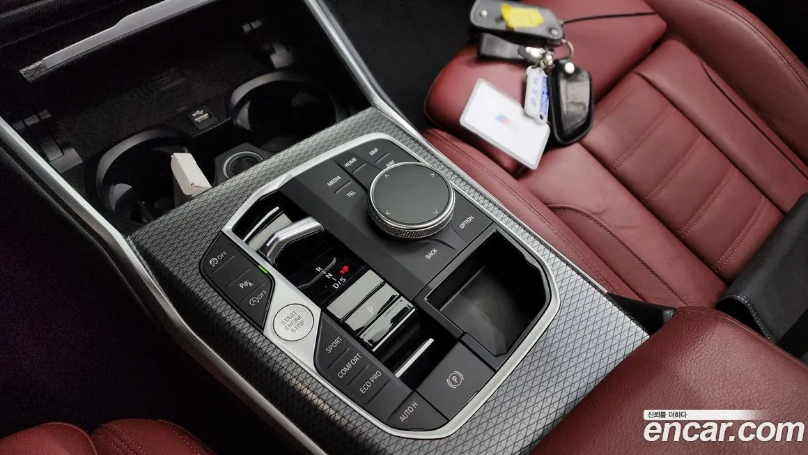 BMW 3-Series 2023 из KR, фото 5