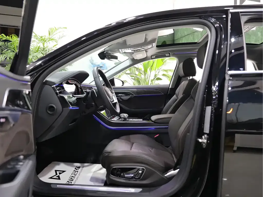 Audi A8 2025 из CN, фото 5