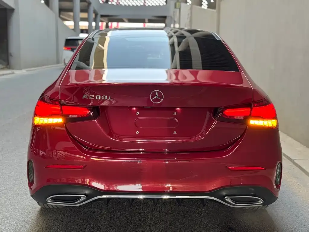 Mercedes-Benz A-Class 2023 из CN, фото 8