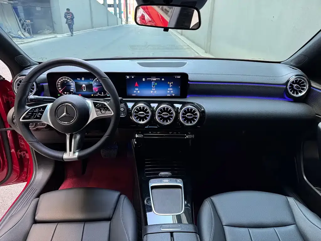 Mercedes-Benz A-Class 2023 из CN, фото 3