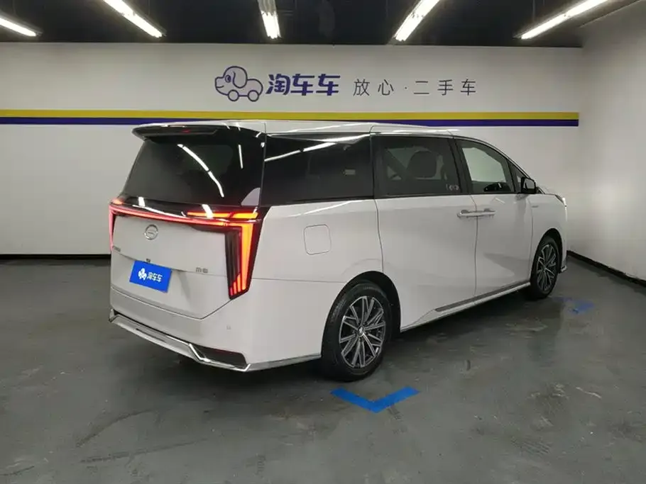 GAC Motor Trumpchi M8 — фото 3