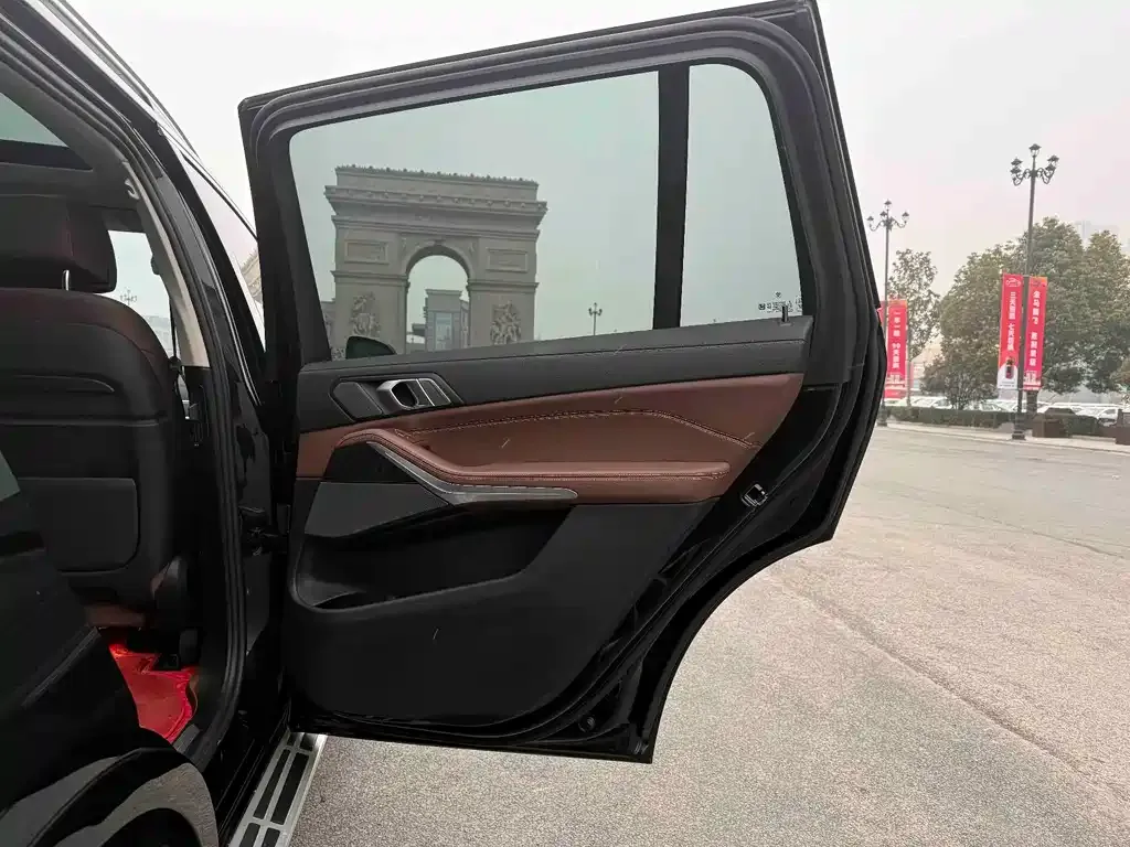 BMW X7 2022 из CN, фото 2