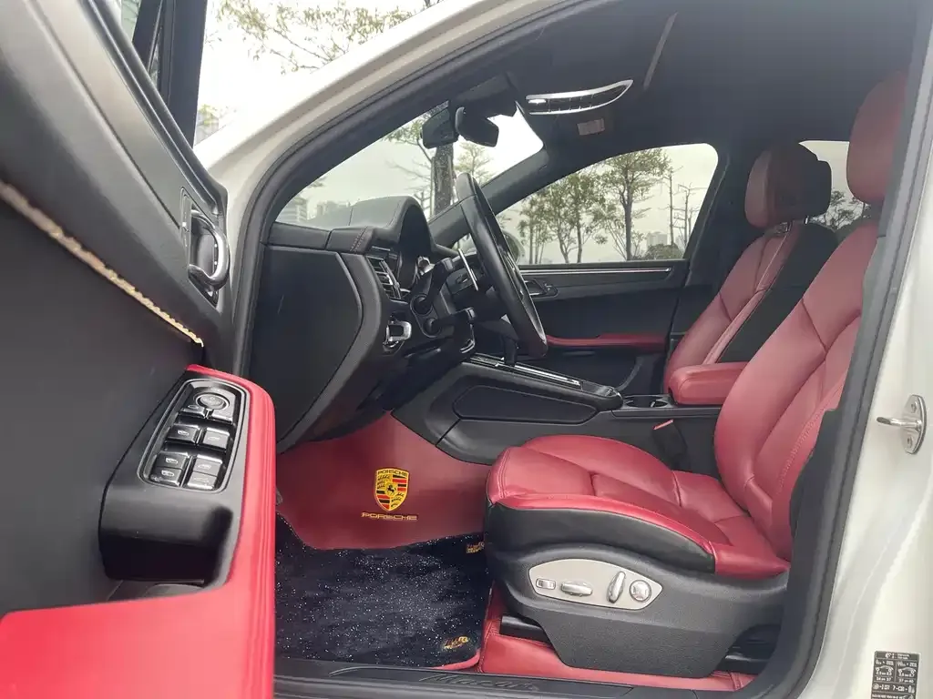 Porsche Macan 2023 из CN, фото 5