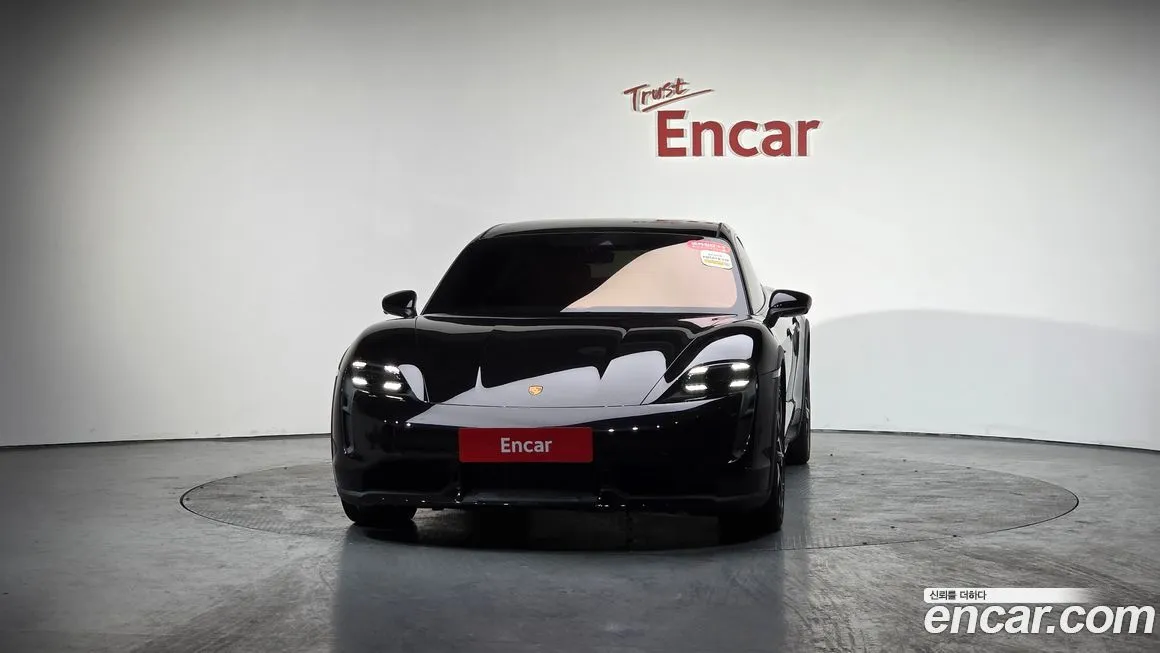 Porsche Taycan 2022 из KR, фото 2