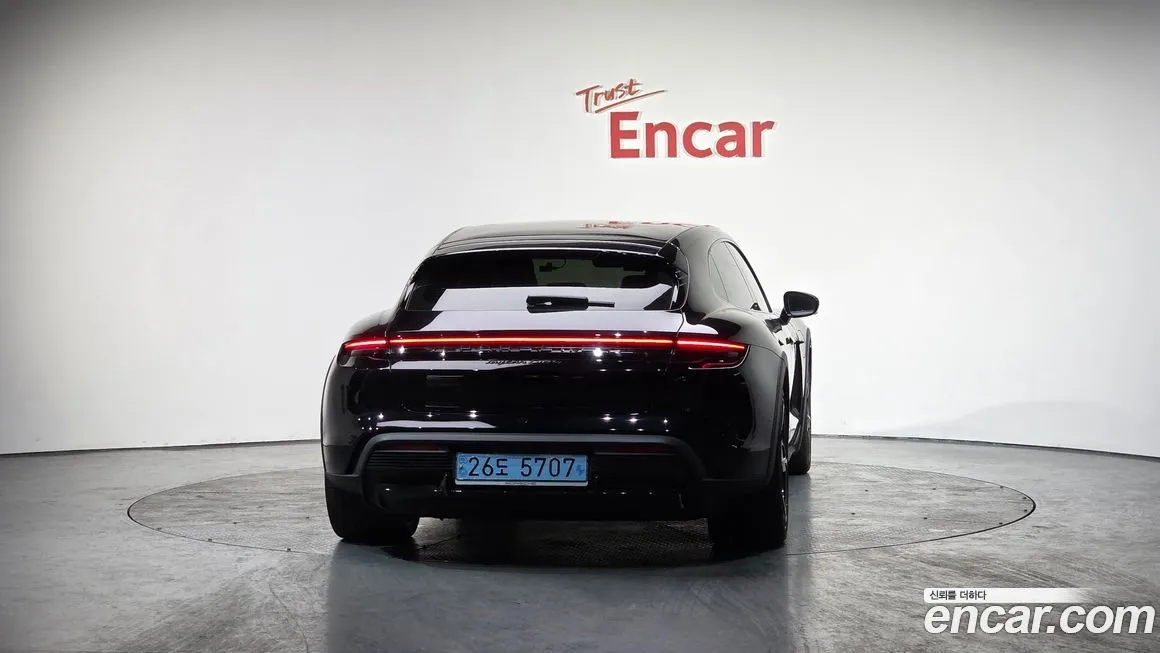 Porsche Taycan 2022 из KR, фото 5