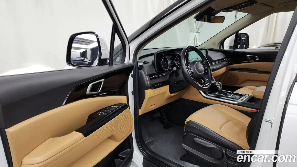 Kia Carnival 2023 из KR, фото 7