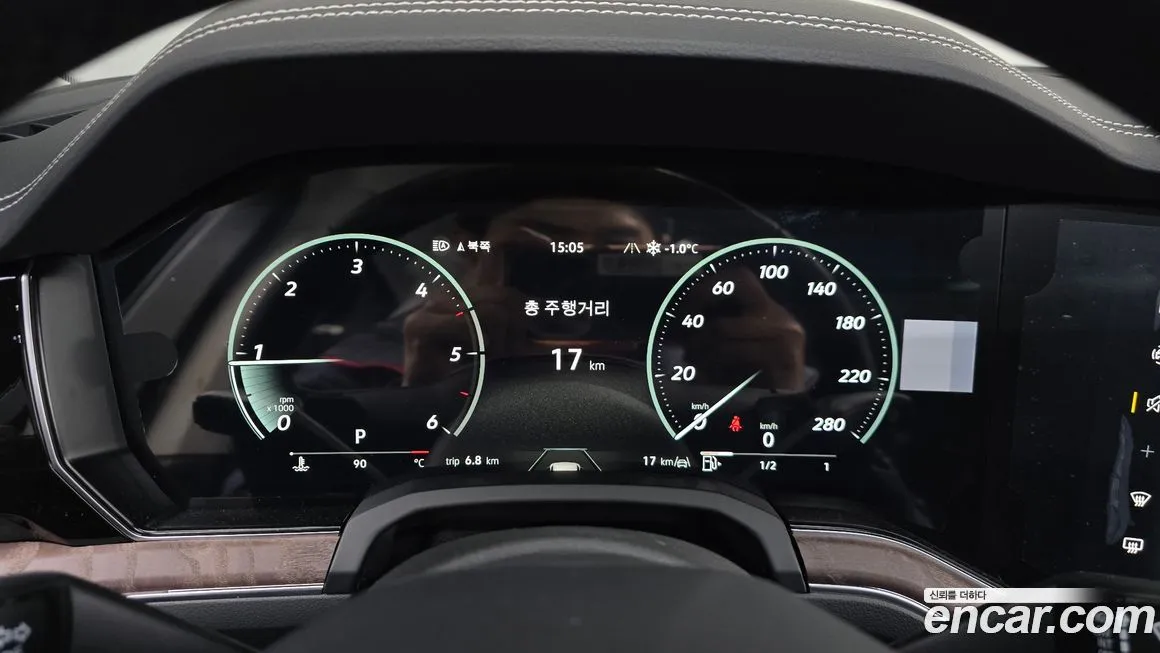 Volkswagen Touareg 2026 из KR, фото 8