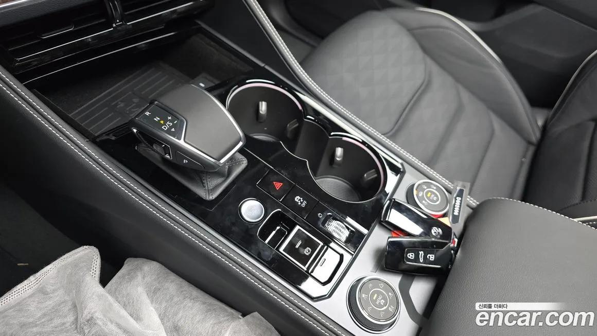 Volkswagen Touareg 2026 из KR, фото 5