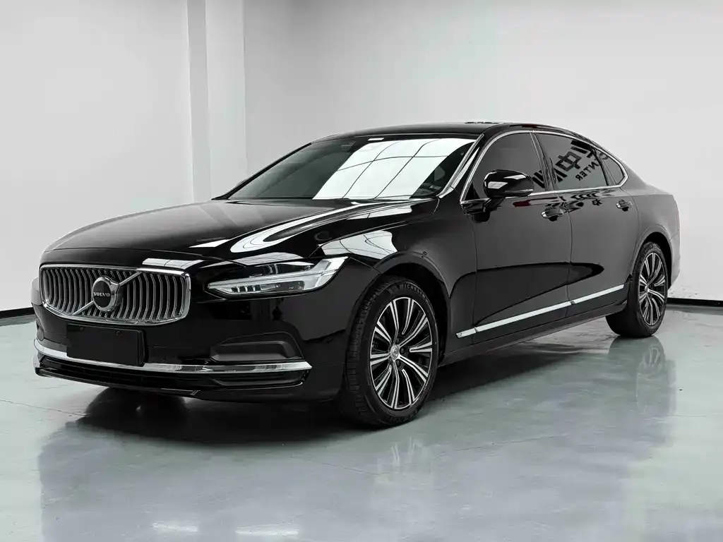 Volvo S90 2022 из CN, фото 1