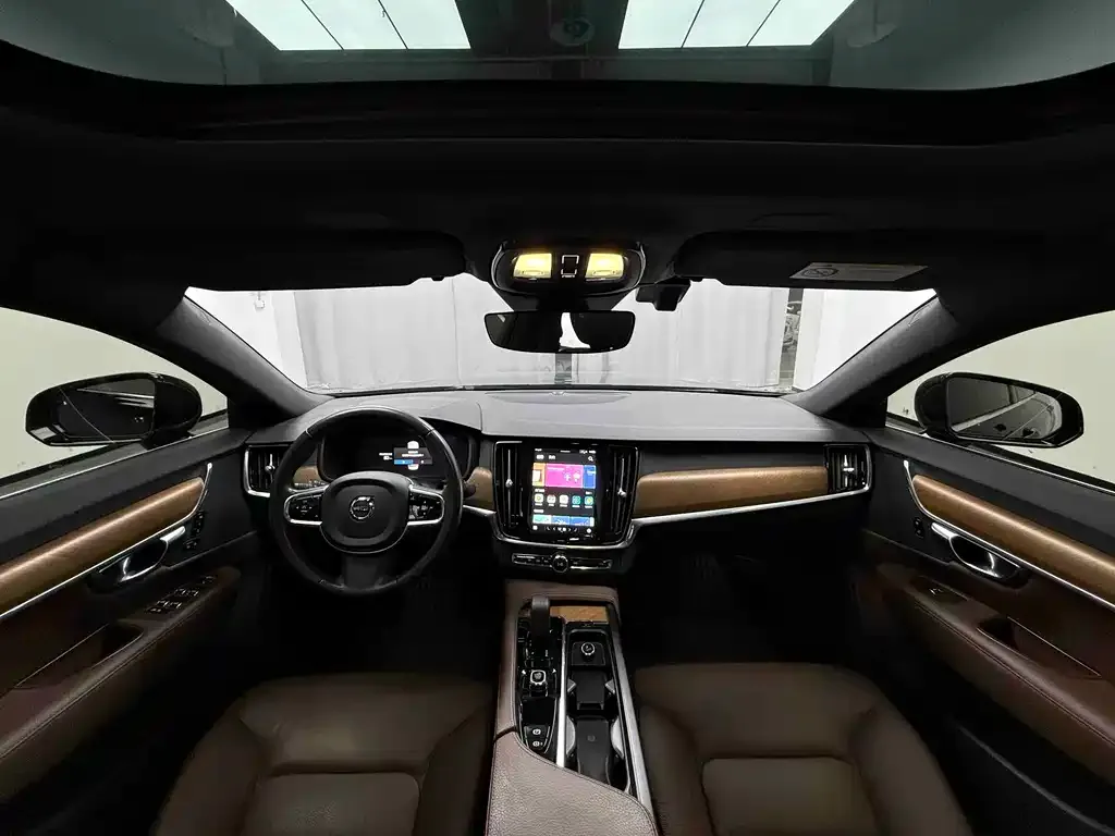 Volvo S90 2022 из CN, фото 3