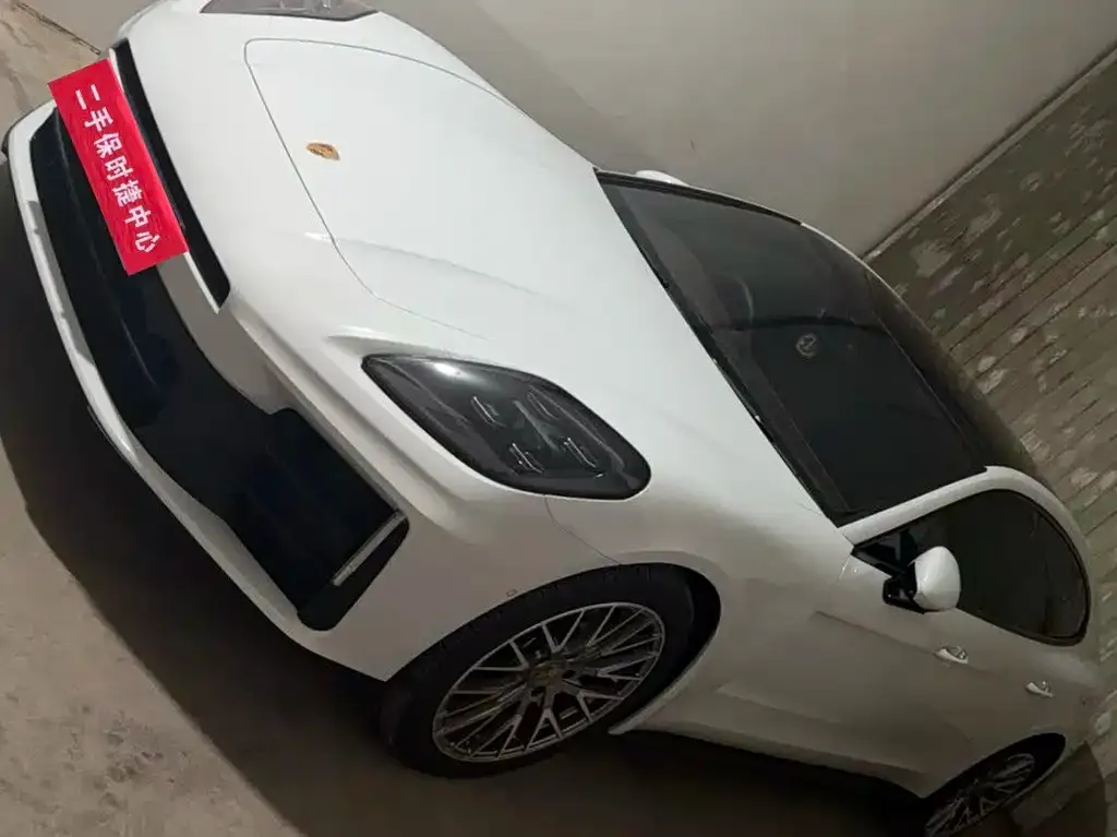 Porsche Panamera 2026 из CN, фото 1