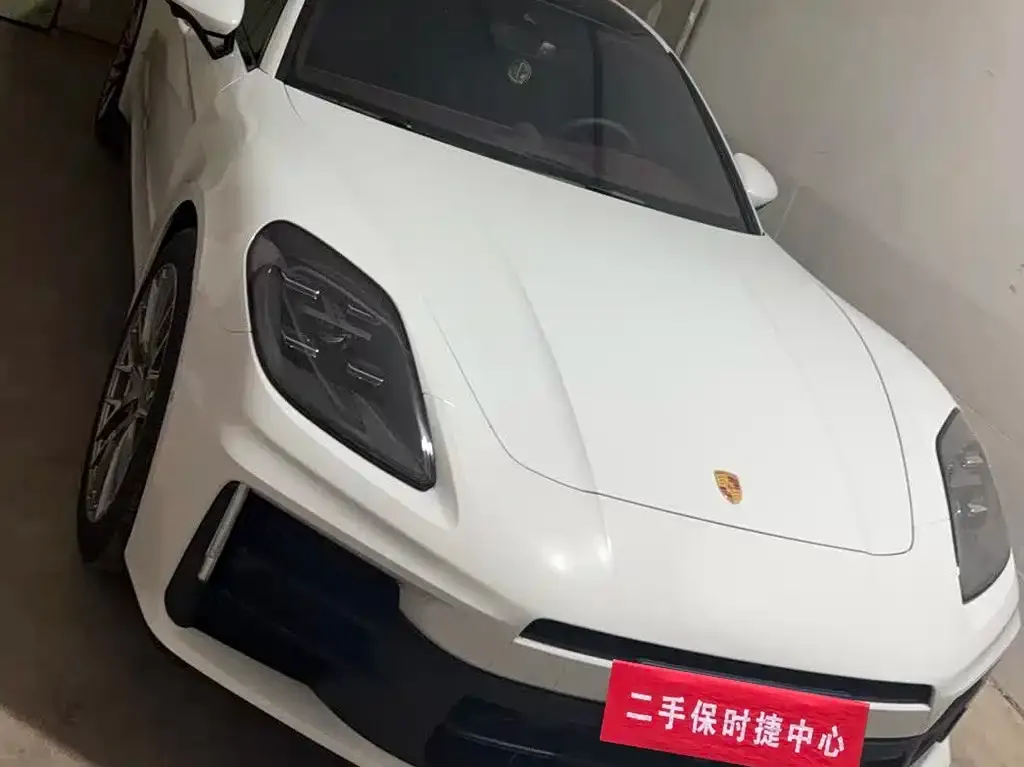 Porsche Panamera 2026 из CN, фото 2