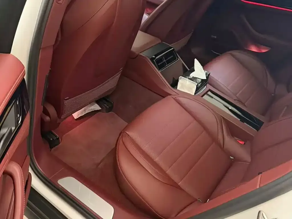 Porsche Panamera 2026 из CN, фото 9