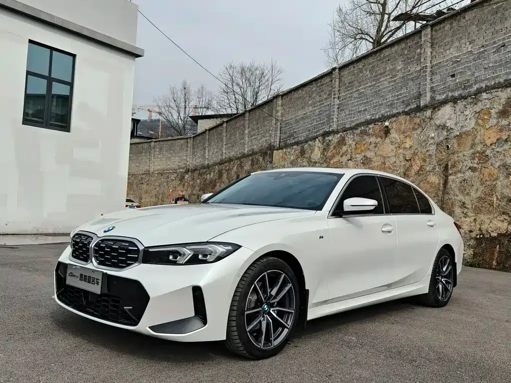 BMW 3 Series 2025 из CN, фото 1
