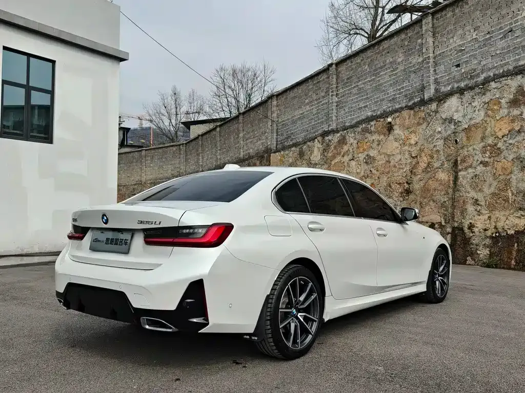 BMW 3 Series 2025 из CN, фото 10
