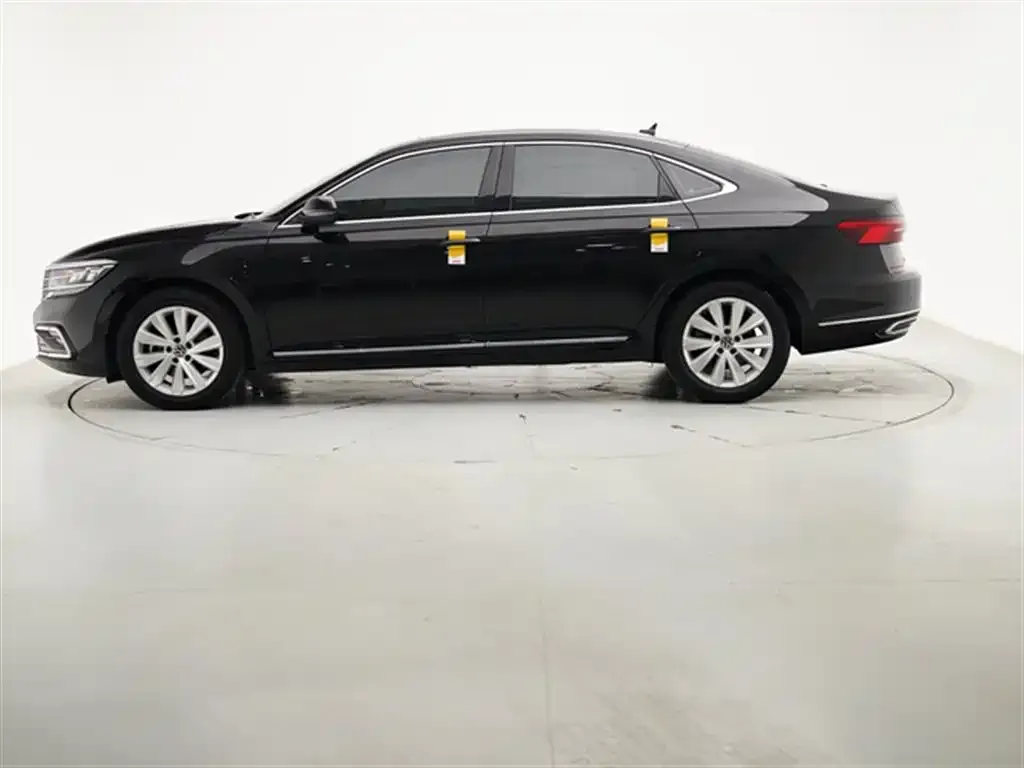 Volkswagen Passat 2021 из CN, фото 3