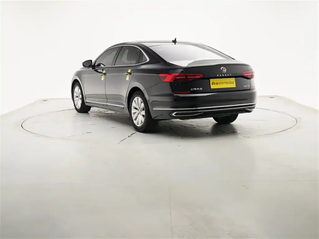 Volkswagen Passat 2021 из CN, фото 7