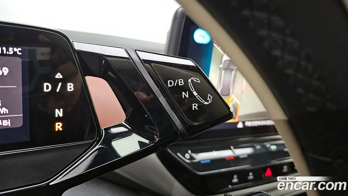 Volkswagen ID.4 2023 из KR, фото 3