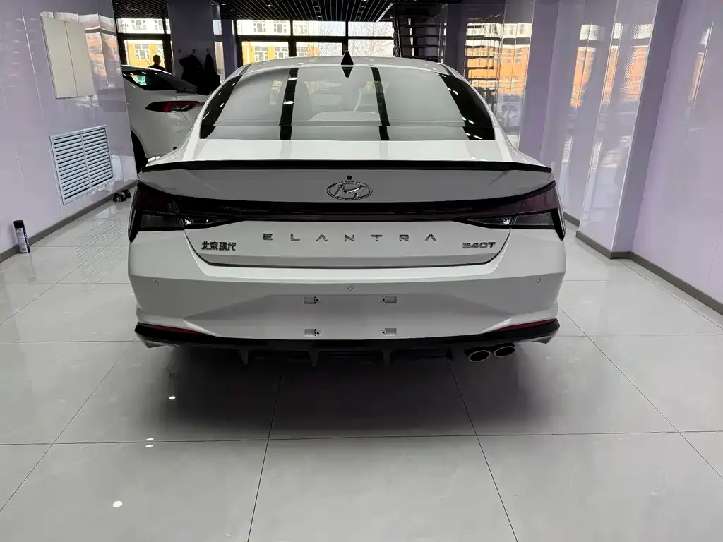Hyundai Elantra 2022 из CN, фото 2