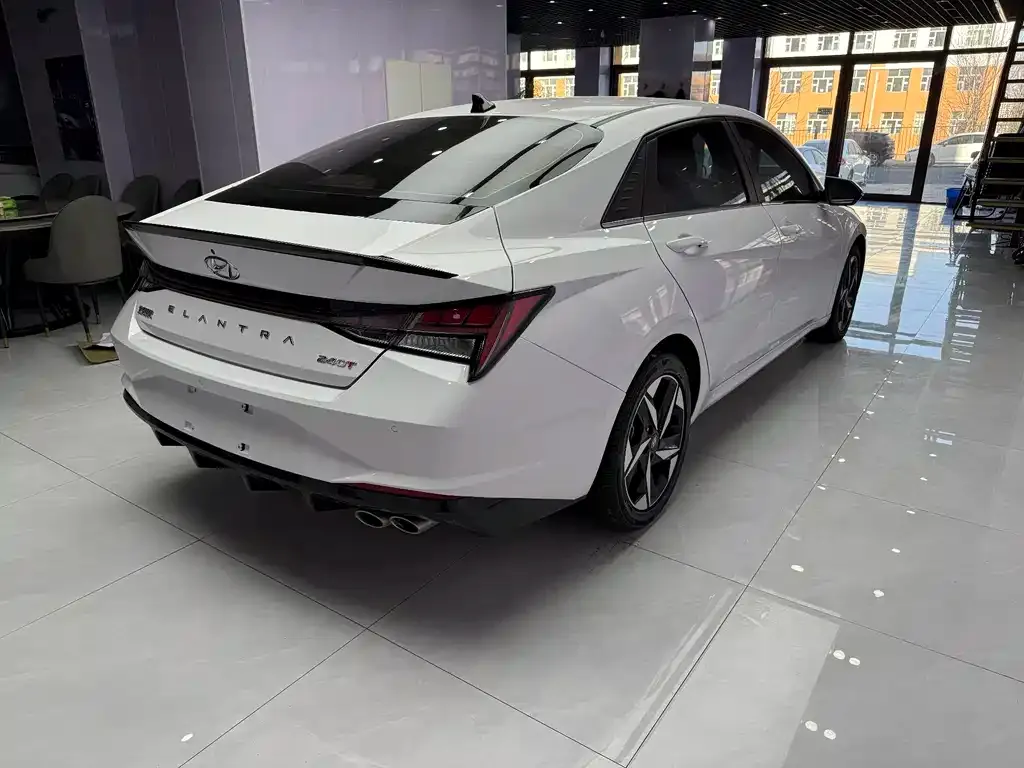 Hyundai Elantra 2022 из CN, фото 6