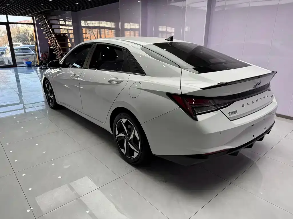Hyundai Elantra 2022 из CN, фото 9