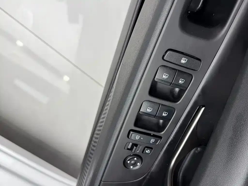 Hyundai Elantra 2022 из CN, фото 7