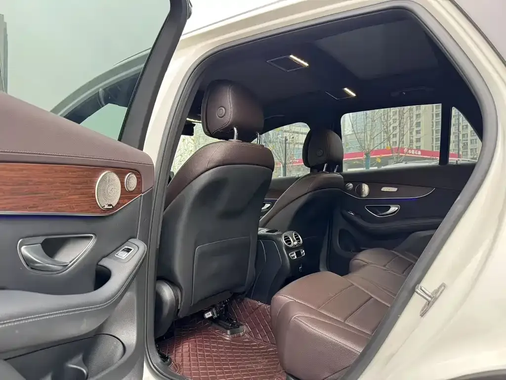 Mercedes-Benz GLC 2021 из CN, фото 4