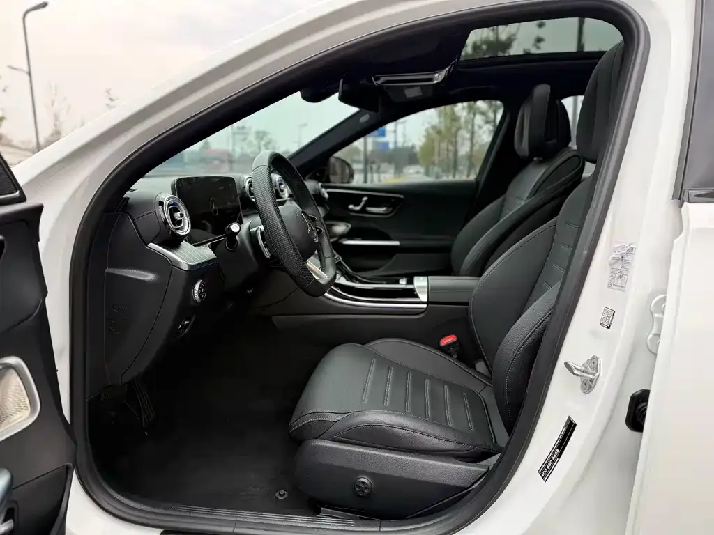 Mercedes-Benz C-Class 2023 из CN, фото 2