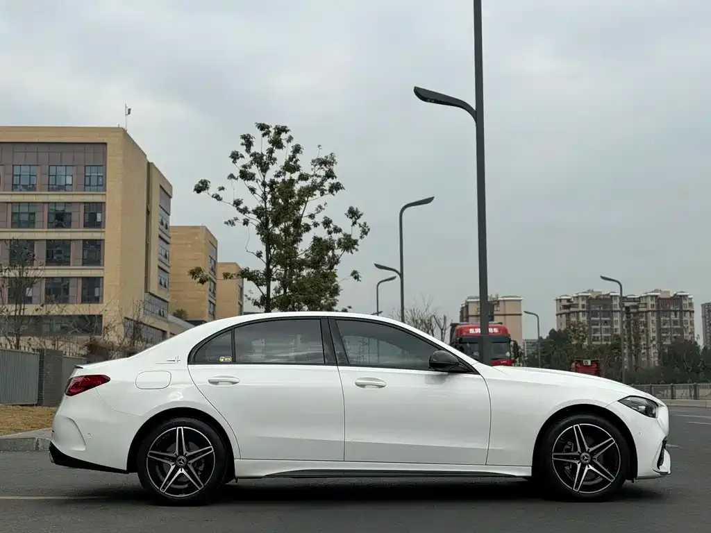 Mercedes-Benz C-Class 2023 из CN, фото 5