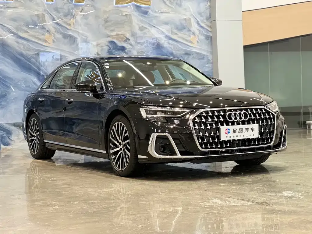 Audi A8 2023 из CN, фото 7