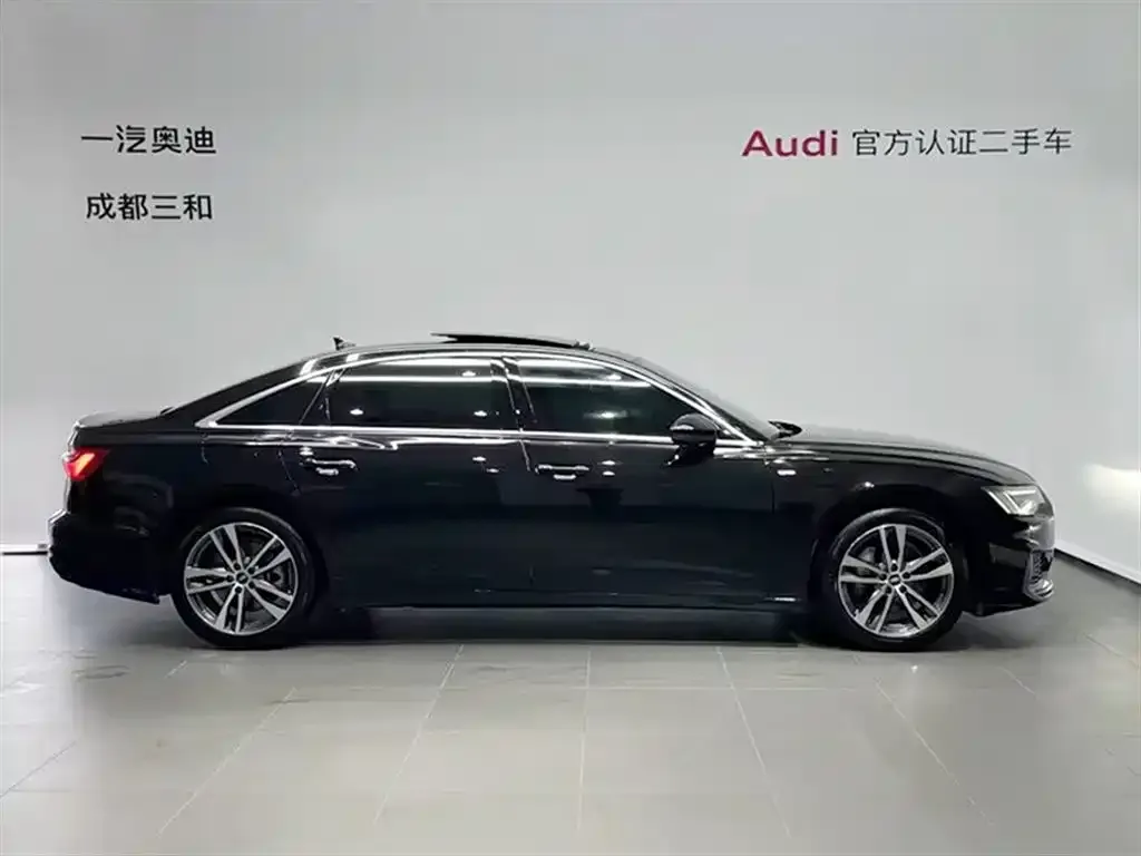 Audi A6L 2023 из CN, фото 4