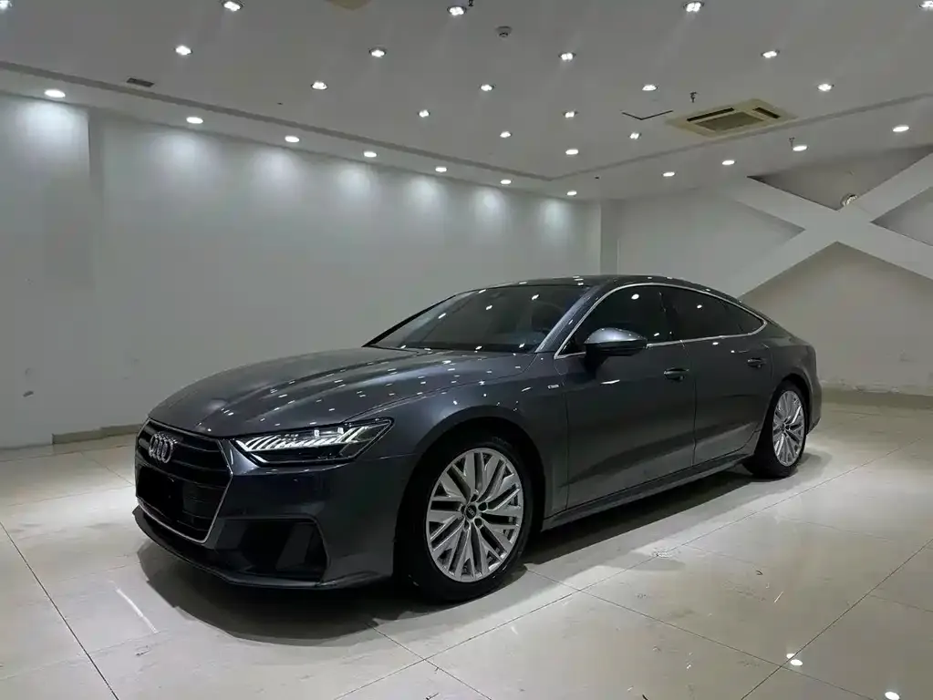 Audi A7 2021 из CN, фото 1