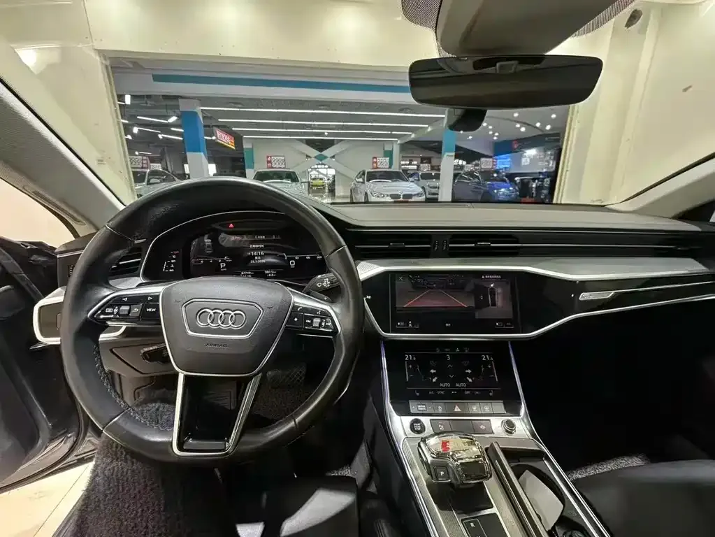 Audi A7 2021 из CN, фото 7
