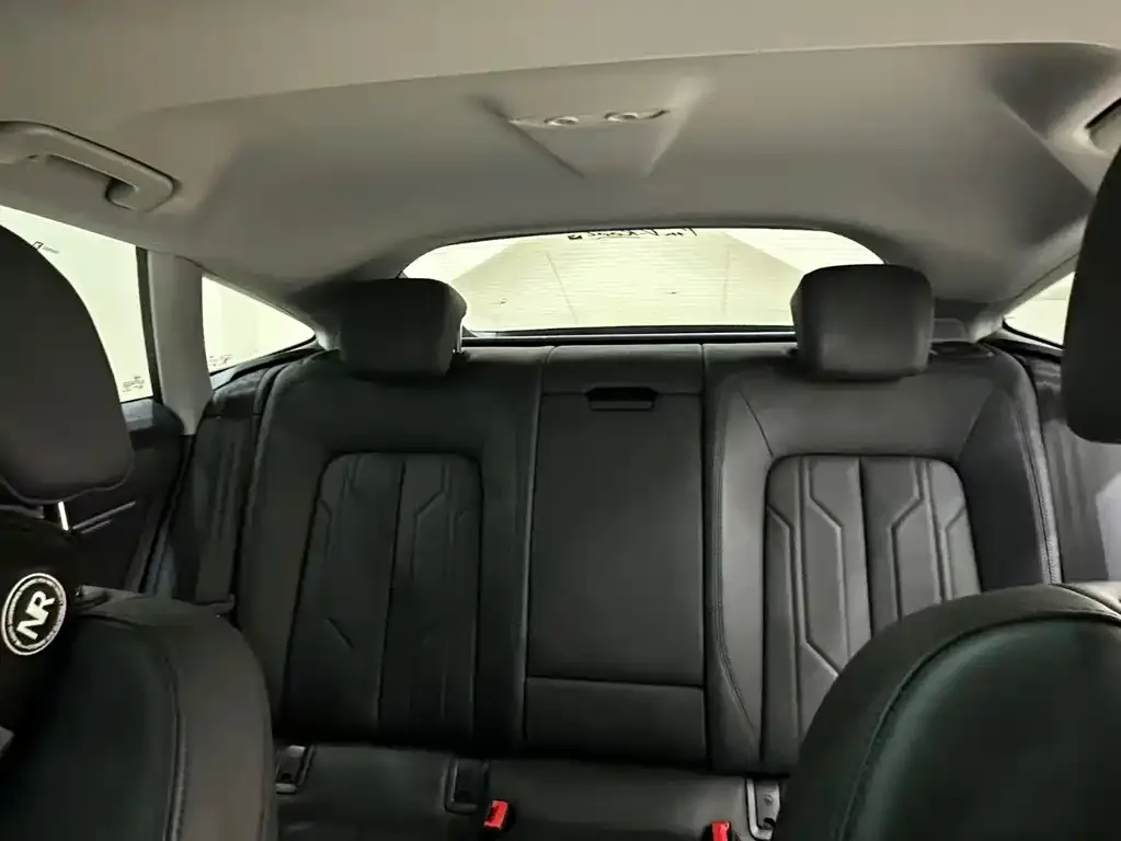 Audi A7 2021 из CN, фото 5