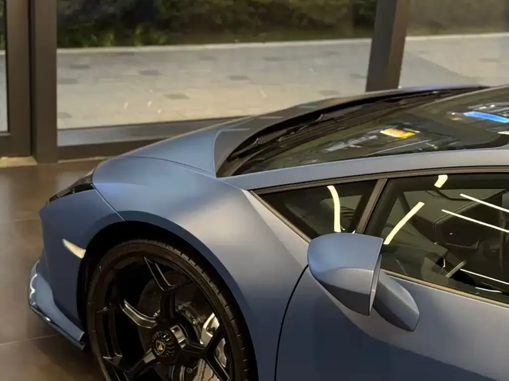 Lamborghini Huracan — фото 9