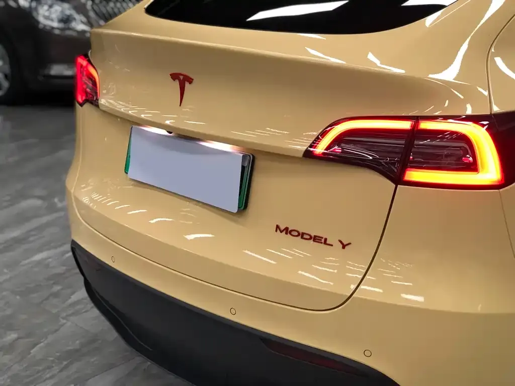 Tesla Model Y 2022 из CN, фото 9