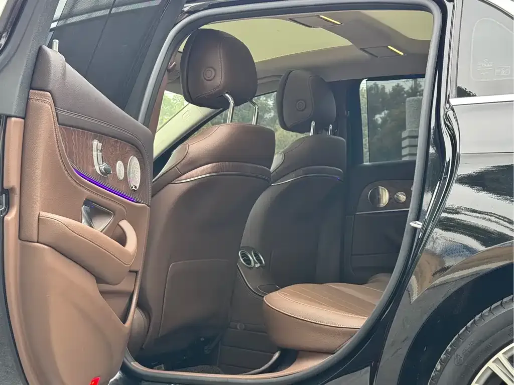 Mercedes-Benz E-Class 2023 из CN, фото 2
