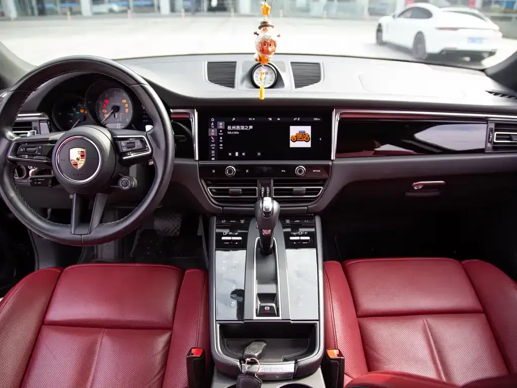 Porsche Macan 2023 из CN, фото 8