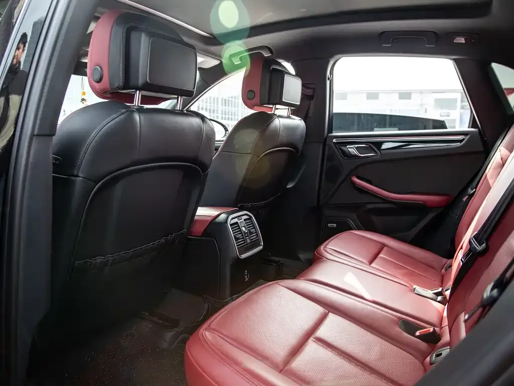 Porsche Macan 2023 из CN, фото 9