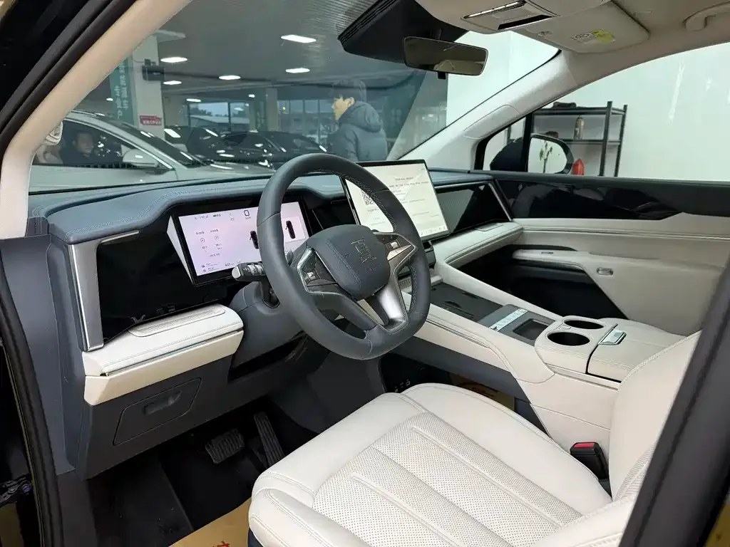 BYD Xia 2025 из CN, фото 7